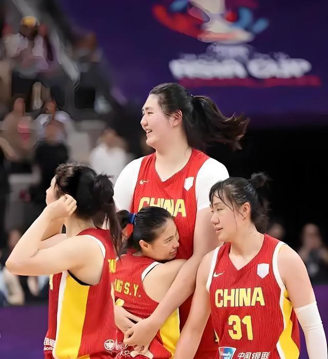 尤其是在薄, 牙利女篮, 实力自然非 尤其是在薄, 牙利女篮, 实力自然非